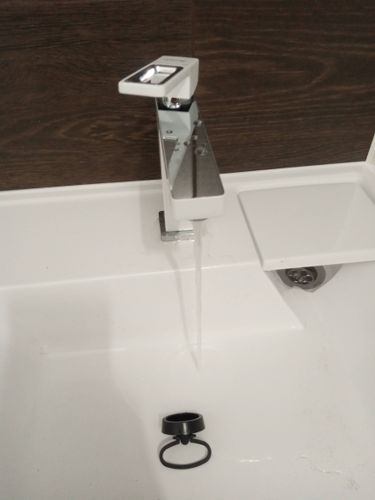 Установка смесителя (на готовые коммуникации)