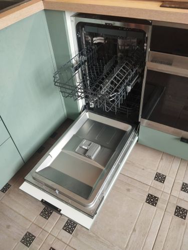 Подключение и монтаж светодиодной ленты с коробом для ленты Прямой распил фальшпанели/фасада/полки Установка и подключение встроенной посудомоечной машины