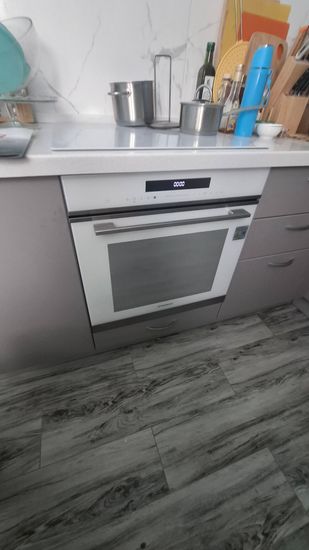 Установка и подключение встраиваемого электрического духового шкафа Выезд мастера за пределы зоны бесплатного выезда