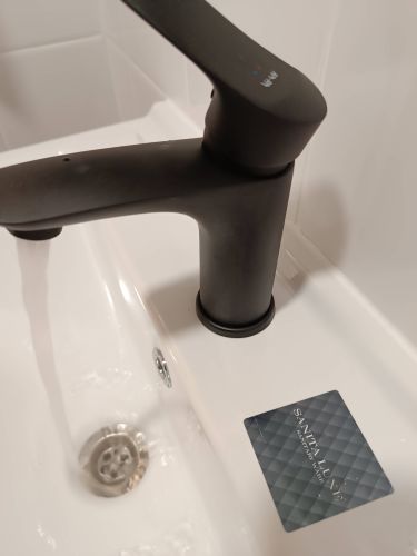 Установка смесителя (на готовые коммуникации)