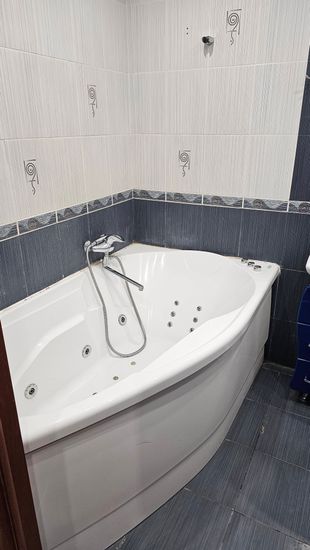 Демонтаж джакузи Демонтаж унитаза Демонтаж раковины Демонтаж смесителя