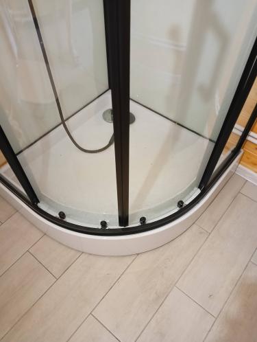 Установка отдельностоящей стиральной машины с подключением