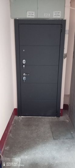 Установка входной двери весом до 95 кг