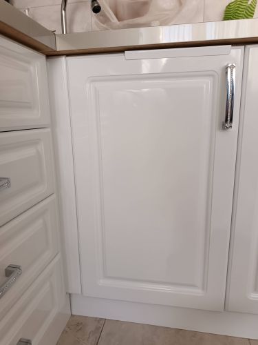 Ремонт дверцы шкафа