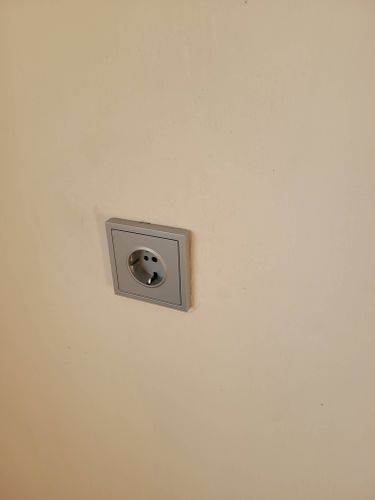 Замена розетки Замена выключателя