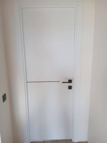 Установка межкомнатной одностворчатой двери