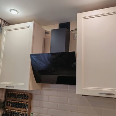 Установка и подключение вытяжки