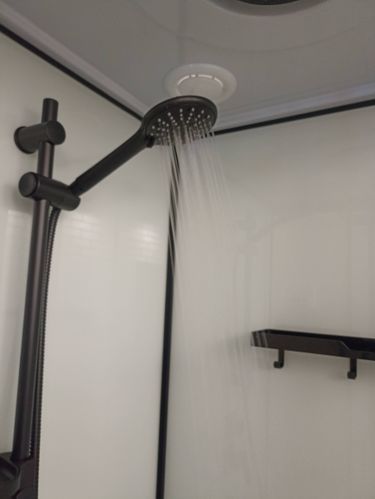 Установка душевой кабины шириной до 90 см