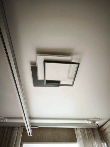 Установка люстры в сборке