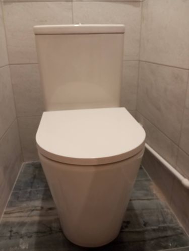 Установка напольного унитаза