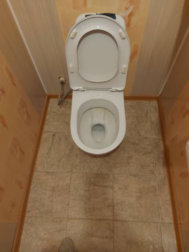 Установка напольного унитаза