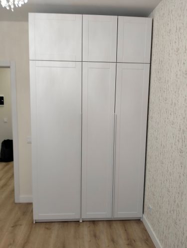 Установка и регулировка распашной двери