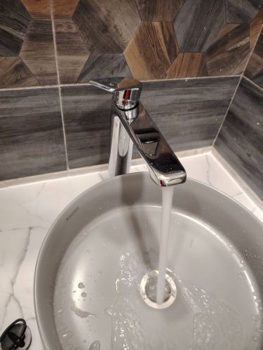 Установка смесителя (на готовые коммуникации)