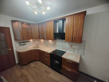 Установка и подключение врезной мойки Установка и подключение смесителя Установка стеновой панели МДФ/ДСП