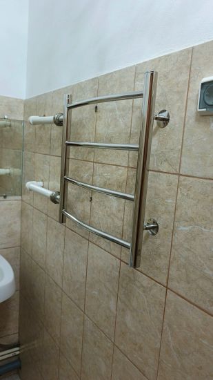 Монтаж водяного полотенцесушителя на готовую подводку (без подгонки)