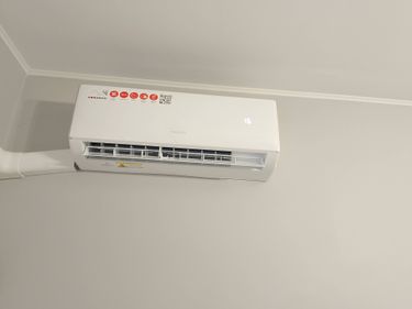 Установка сплит системы 7-9 kBTU (одноэтапный монтаж)