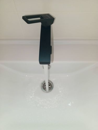 Установка смесителя (на готовые коммуникации)