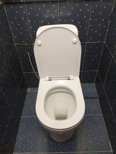 Установка напольного унитаза