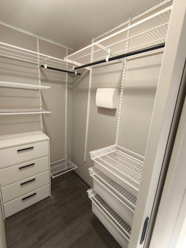 Сборка, установка и крепёж комода 4 ящика