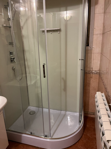 Демонтаж душевой кабины