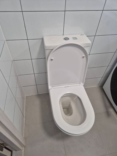 Установка напольного унитаза