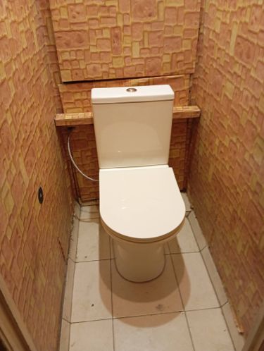 Установка напольного унитаза