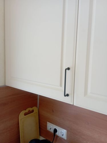 Прямой распил фальшпанели/фасада/полки Установка фальшпанели / заглушки