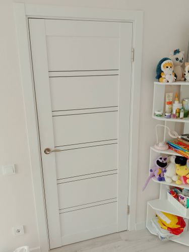 Установка межкомнатной одностворчатой двери с врезанной фурнитурой