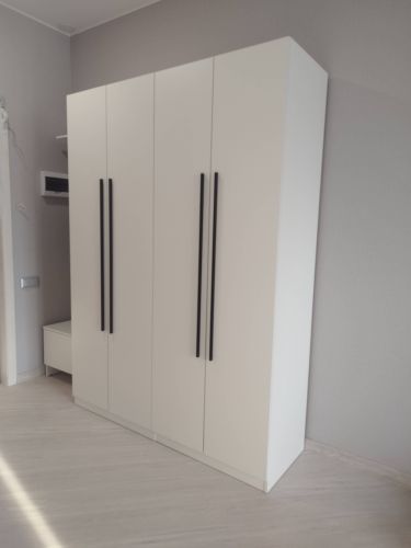 Сборка прихожей