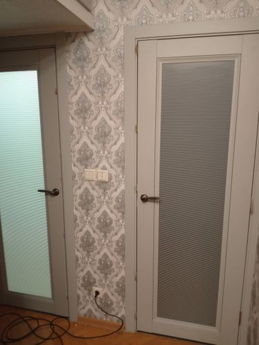 Распил наличника на деревянной входной / межкомнатной двери