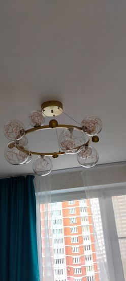 Установка люстры в сборке