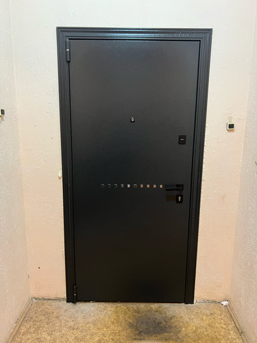 Установка входной двери весом до 95 кг