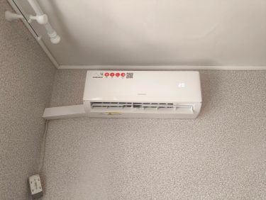 Установка сплит системы 7-9 kBTU (одноэтапный монтаж)