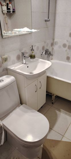 Установка напольного унитаза