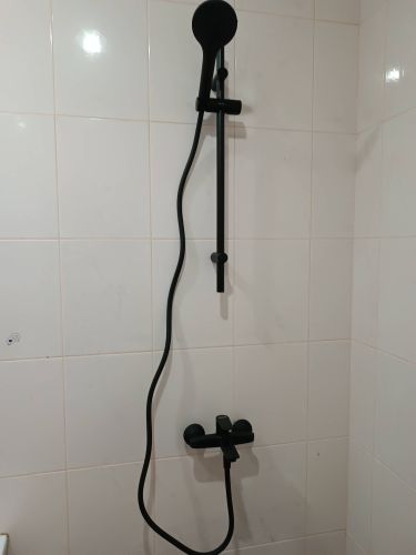 Установка смесителя (на готовые коммуникации)