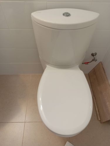 Установка напольного унитаза