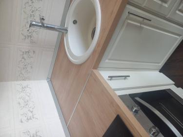 Демонтаж фильтра для воды с сохранением Демонтаж плинтуса столешницы без сохранения Прямой распил фальшпанели/фасада/полки