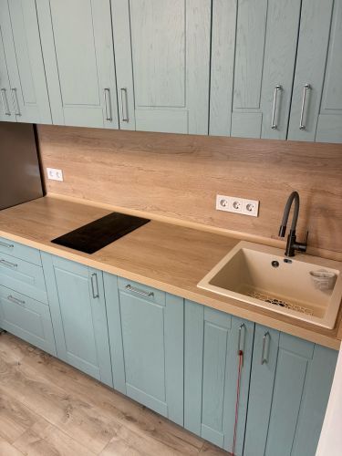 Выезд мастера за пределы зоны бесплатного выезда Установка и подключение электрической варочной поверхности Установка столешницы ДСП