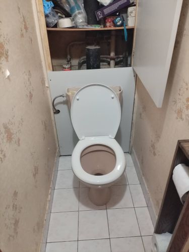 Установка напольного унитаза