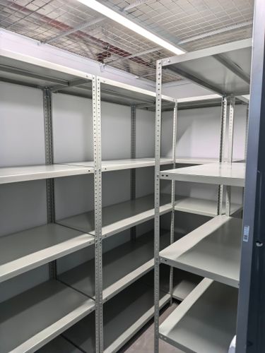 Сборка металлического стеллажа