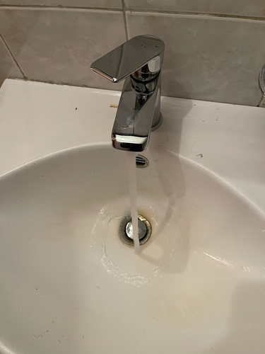 Установка смесителя (на готовые коммуникации)