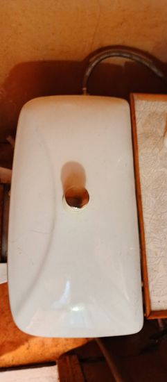 Ремонт бачка (запорной арматуры) напольного унитаза