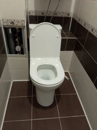 Установка напольного унитаза