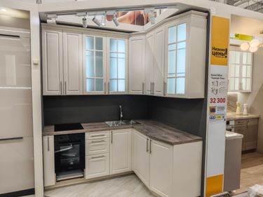 Сборка и установка кухонного каркаса Установка столешницы из искусственного камня Подключение и монтаж светодиодной ленты с короб