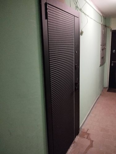 Установка входной двери весом до 95 кг