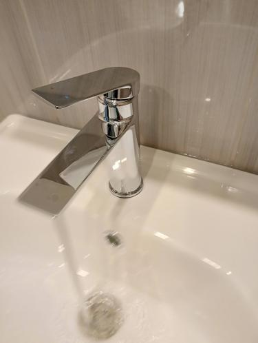 Монтаж вентиляционной решётки