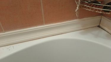 Герметизация ванны силиконом