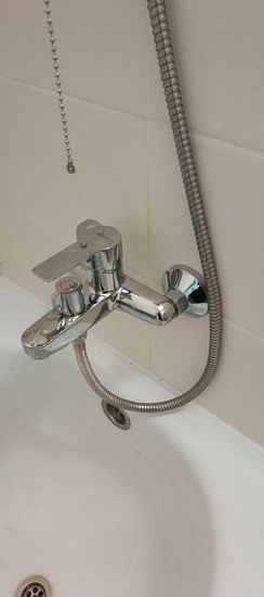 Установка смесителя (на готовые коммуникации)