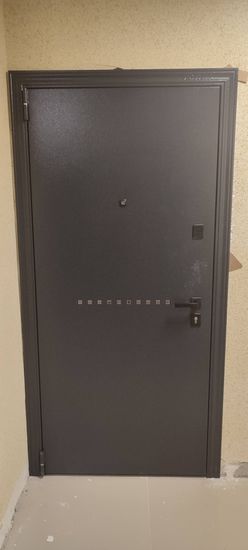 Установка входной двери весом до 95 кг