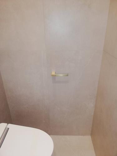 Навеска полки